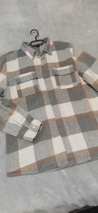 Връхна мъжка риза