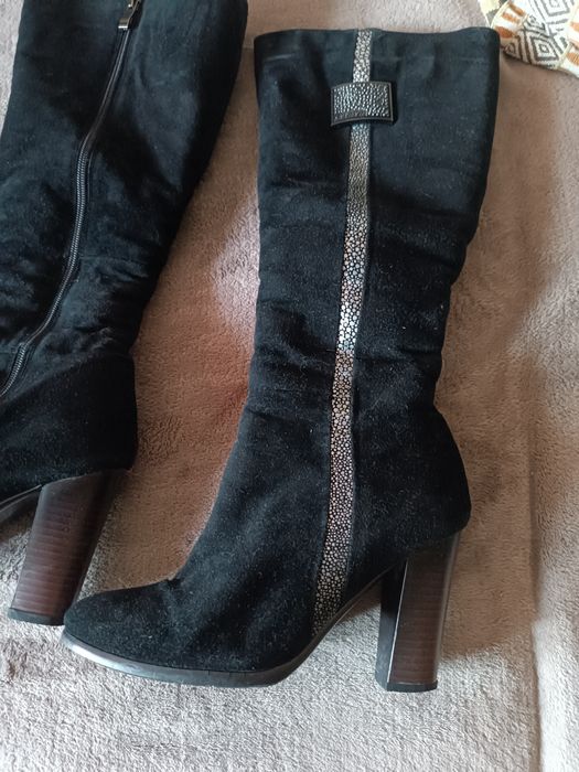 Сапоги на высоком каблуке
