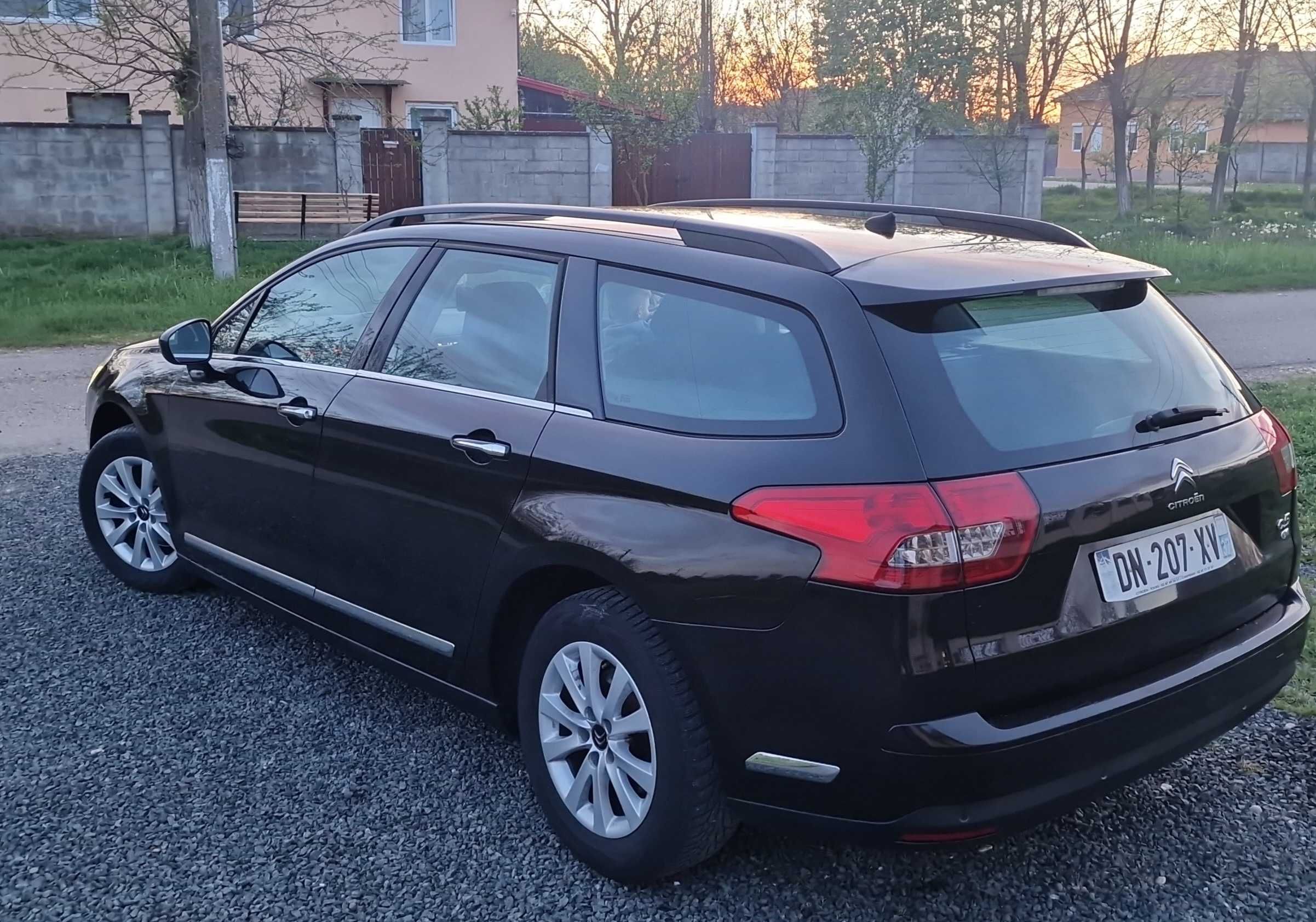 Citroën c5 1.6L hdi 115 cp cutie automată an 2015 facelift