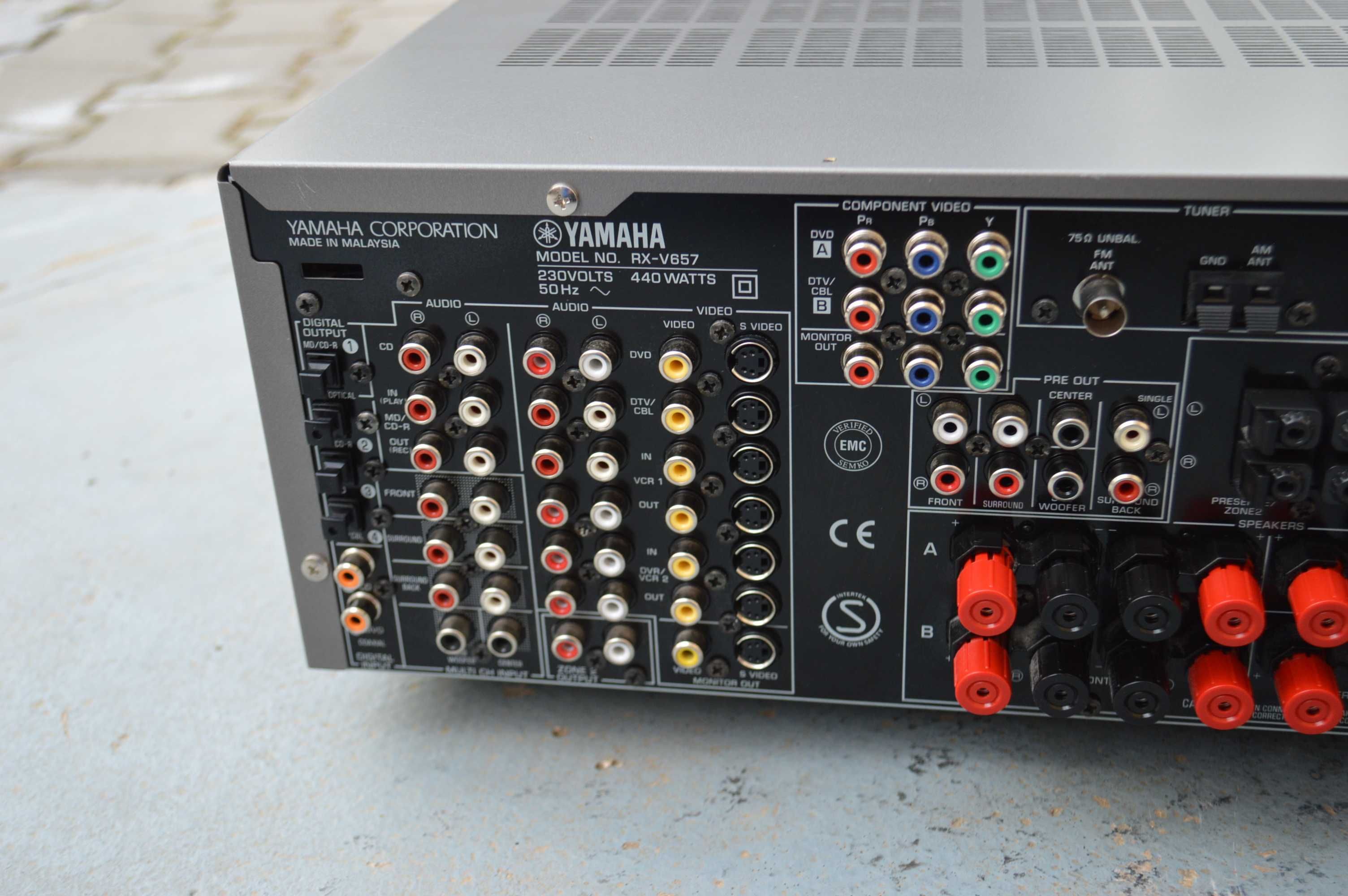 Amplificator Yamaha RX-V 657
