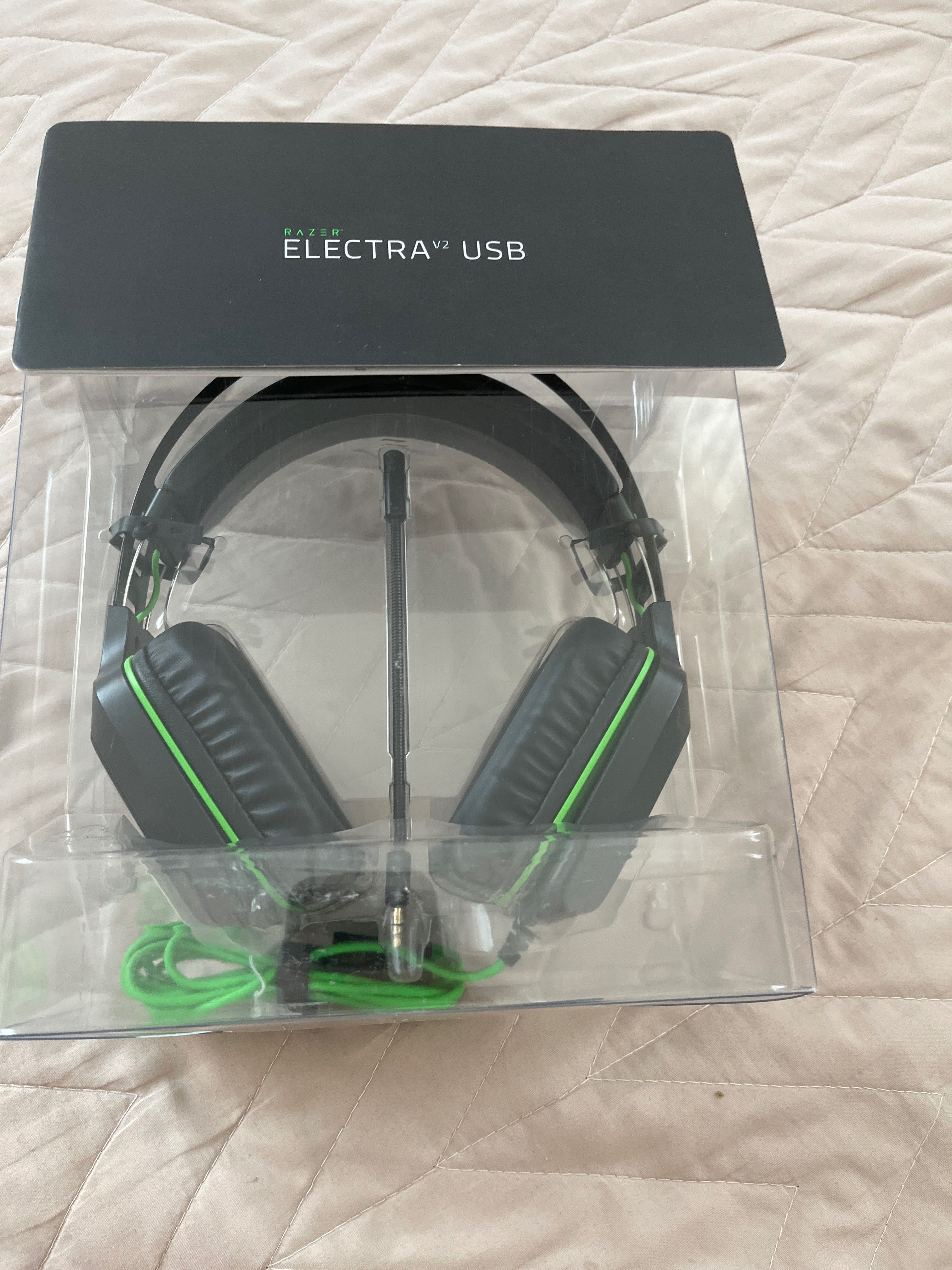 Слушалки Razer Electra V2