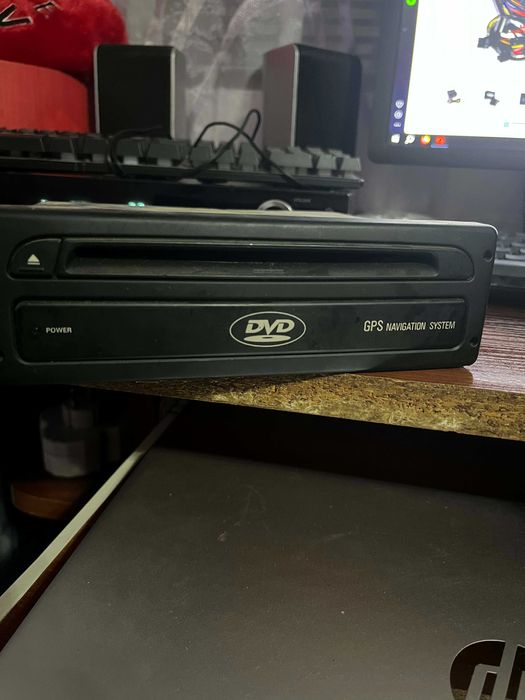 Navigation GPS receiver DVD ROM drive Player