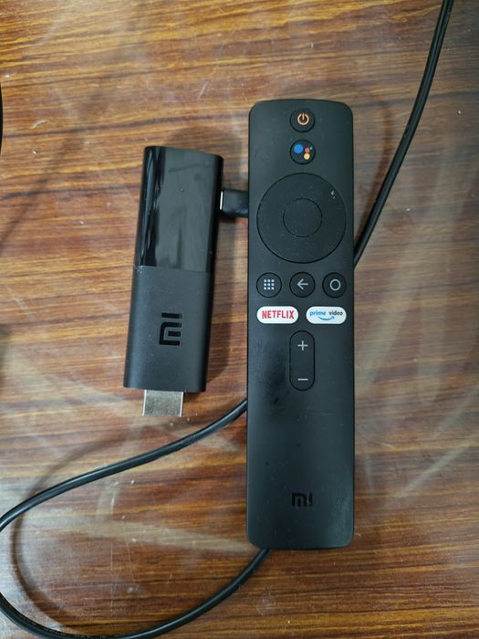 LG телевизор 32 дюйма + MI смарт,  televizor  smart