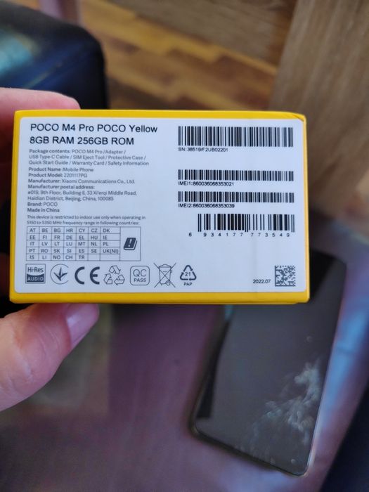 Poco M4 PRo 8GB/256GB ROM Счупено стъкло