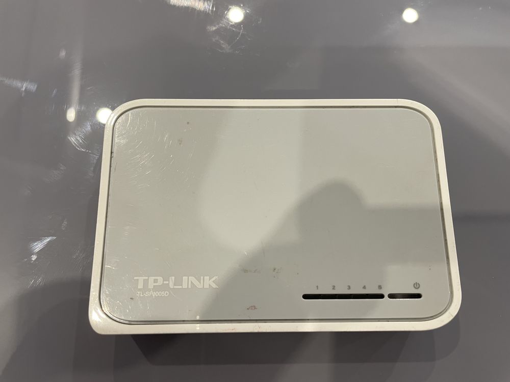 Суитч 5 и 8 порта TP-Link SF 1005D 10/100mbps 5V