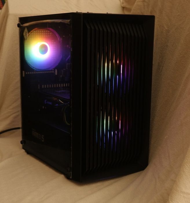 Геймърски компютър | Intel Core i3, 16GB RAM, RX 580