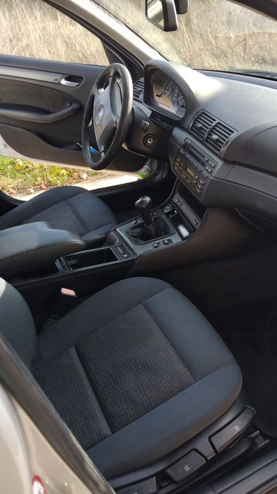 Vând BMW E 46 2004 facelift