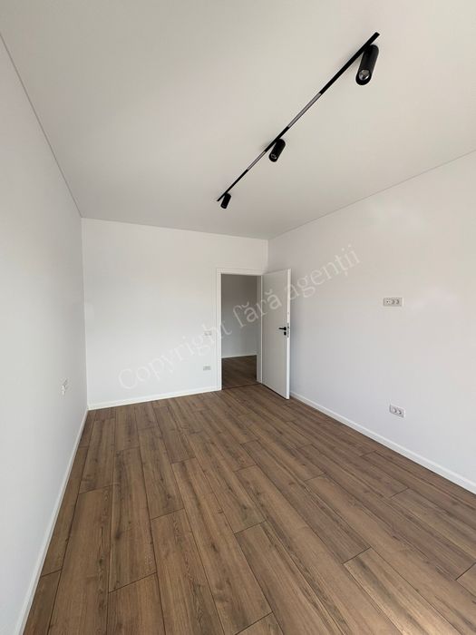 De inchiriat apartament/spatiu pentru birouri in bloc nou