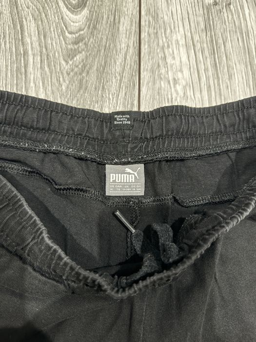 Pantaloni acurti puma