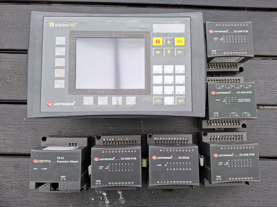 PLC + HMI Unitronics Vision 280