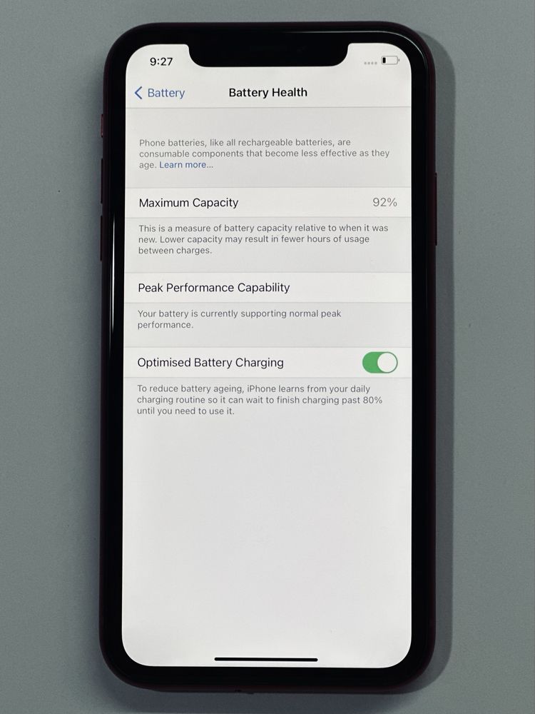 iPhone XR Red 92% battery