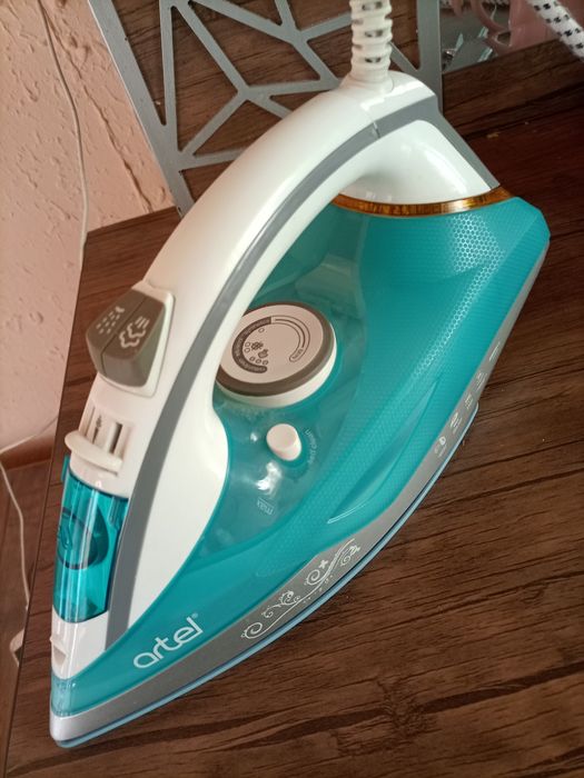 Sotilada srochna artel dazmol yangi. Продается утюг артел новый