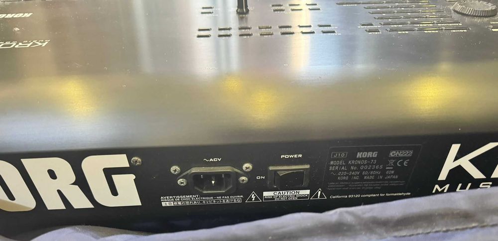 Amanet Next Generation/ Orga Korg Kronos 73 clape