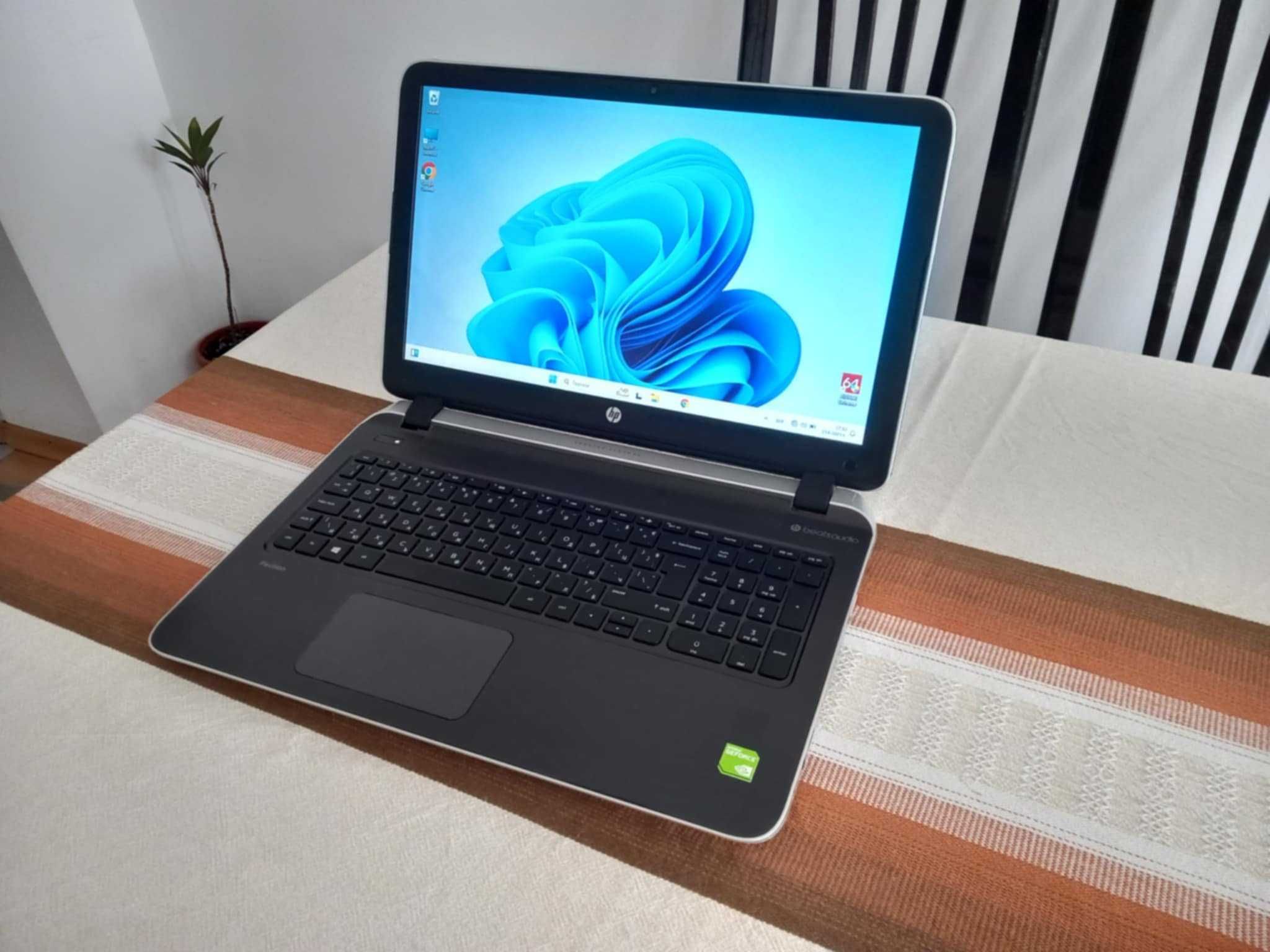 Лаптоп HP 15.6 i5