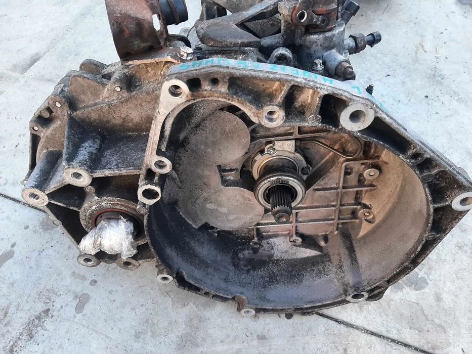 cutie viteze manuala 1.9 d  saab 9-3 opel vectra c  z19dth  55350375