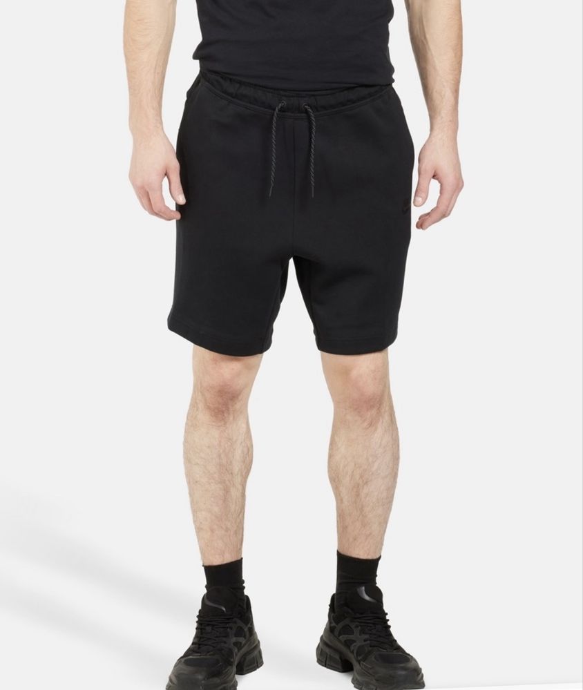 НАМАЛЕНИЕ! (XL) Nike Tech fleece къси панталони