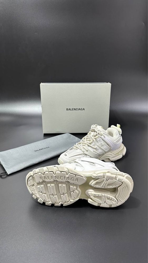 Adidasi Balenciaga Track 1