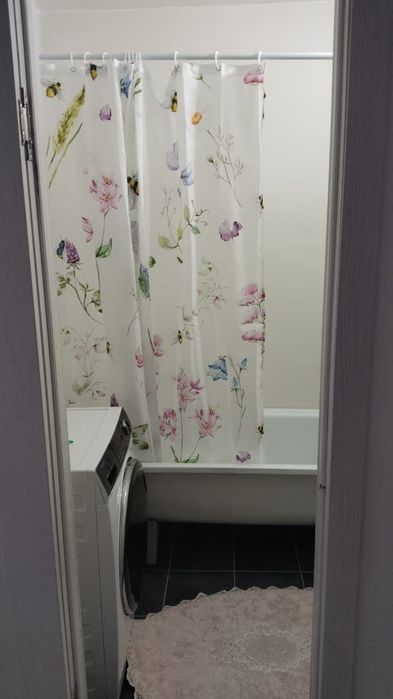 Сдам посуточно чистую,уютную  3-х комн. квартиру на Карагайлы