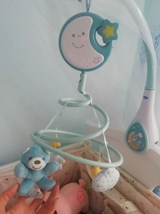 Срочно г.Ташкент  Продается 2 коляски ,хорошая дет.кро