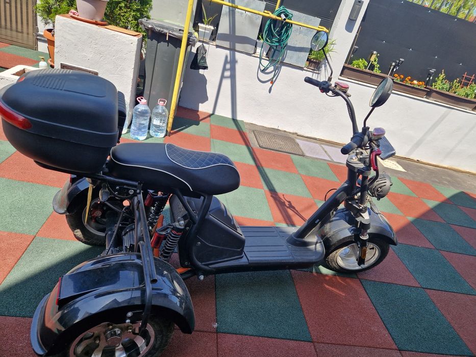 Vând ELECTRIC Scooter ,detalii la telefon