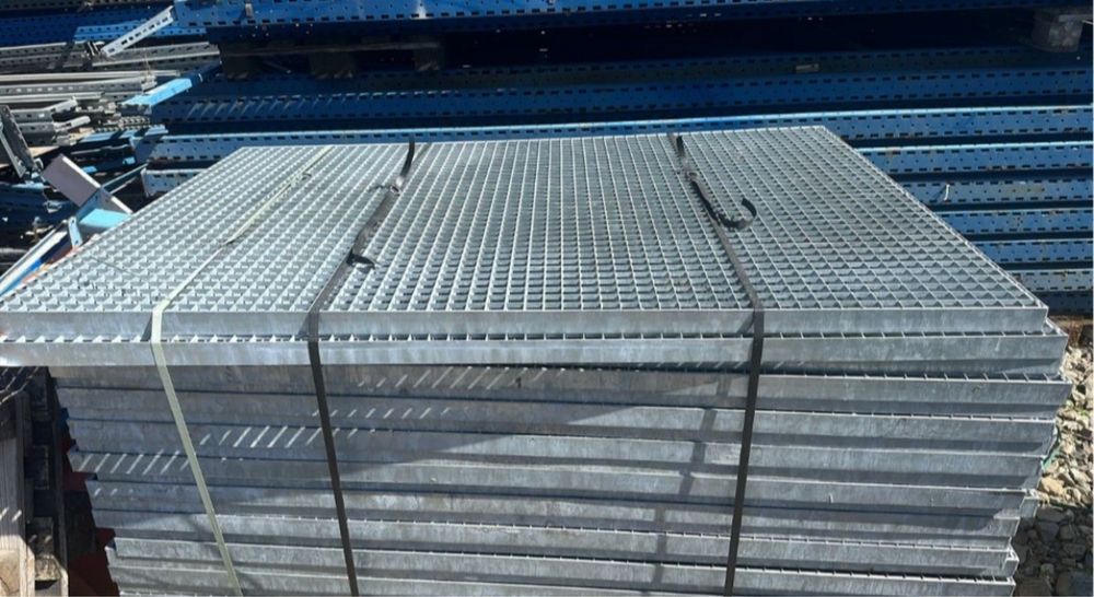 Gratare zincate galvanizate