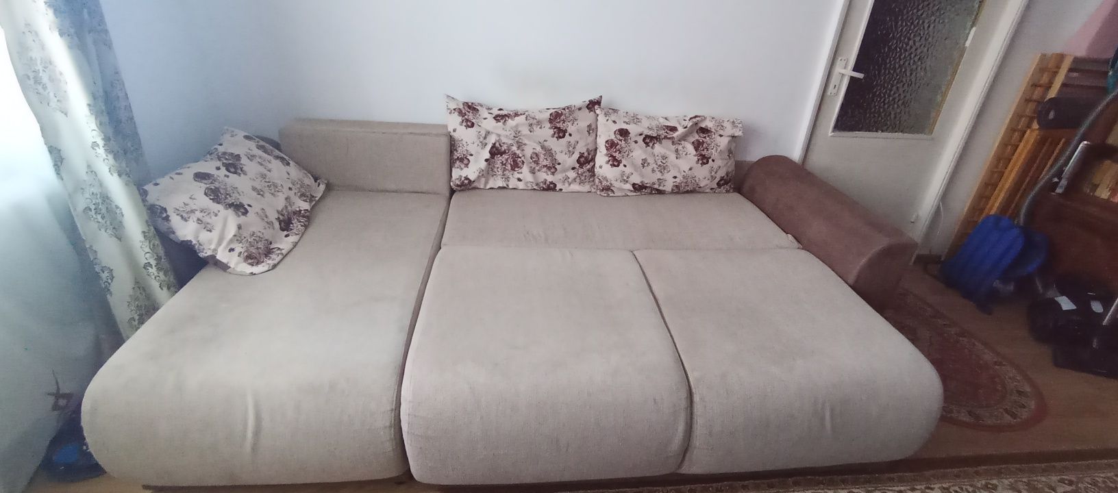 coltar sufragerie trei locuri extensibil