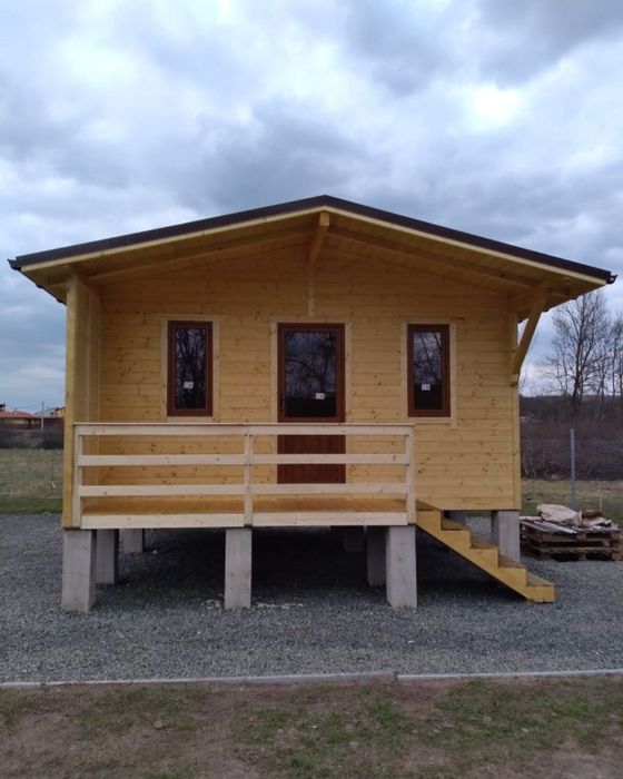 Cabane construite din lemn
