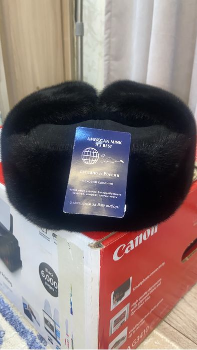 Продам шапку норковую ушанку,кепку норковую и кожанную дубленку