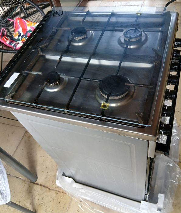 Aragaz ElectroluxEKG61185OX, aprindere electrica,plita,grill,inox,60cm