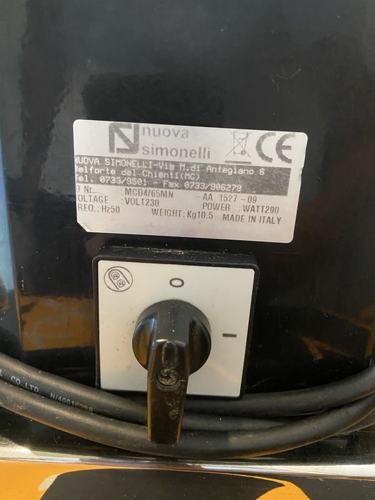 кофемолка Simonelli   italy