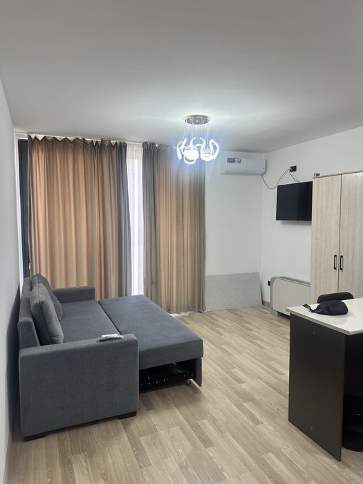 СРОЧНО Продается своя студия 28м2 . Ул. Махтумкули , ЖК Бешчинор