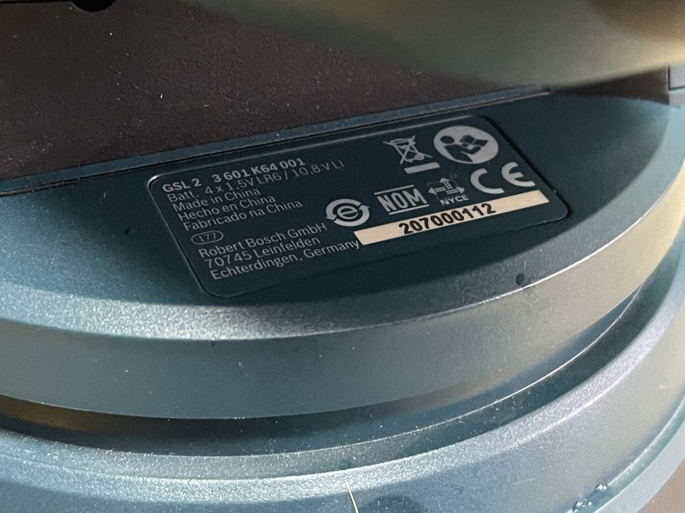 Линеен лазерен нивелир BOSCH Professional GSL 2