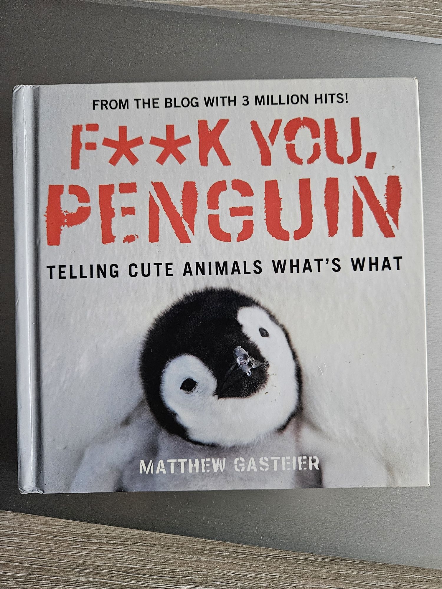 Забавна Книга F**k you Penguin на английски