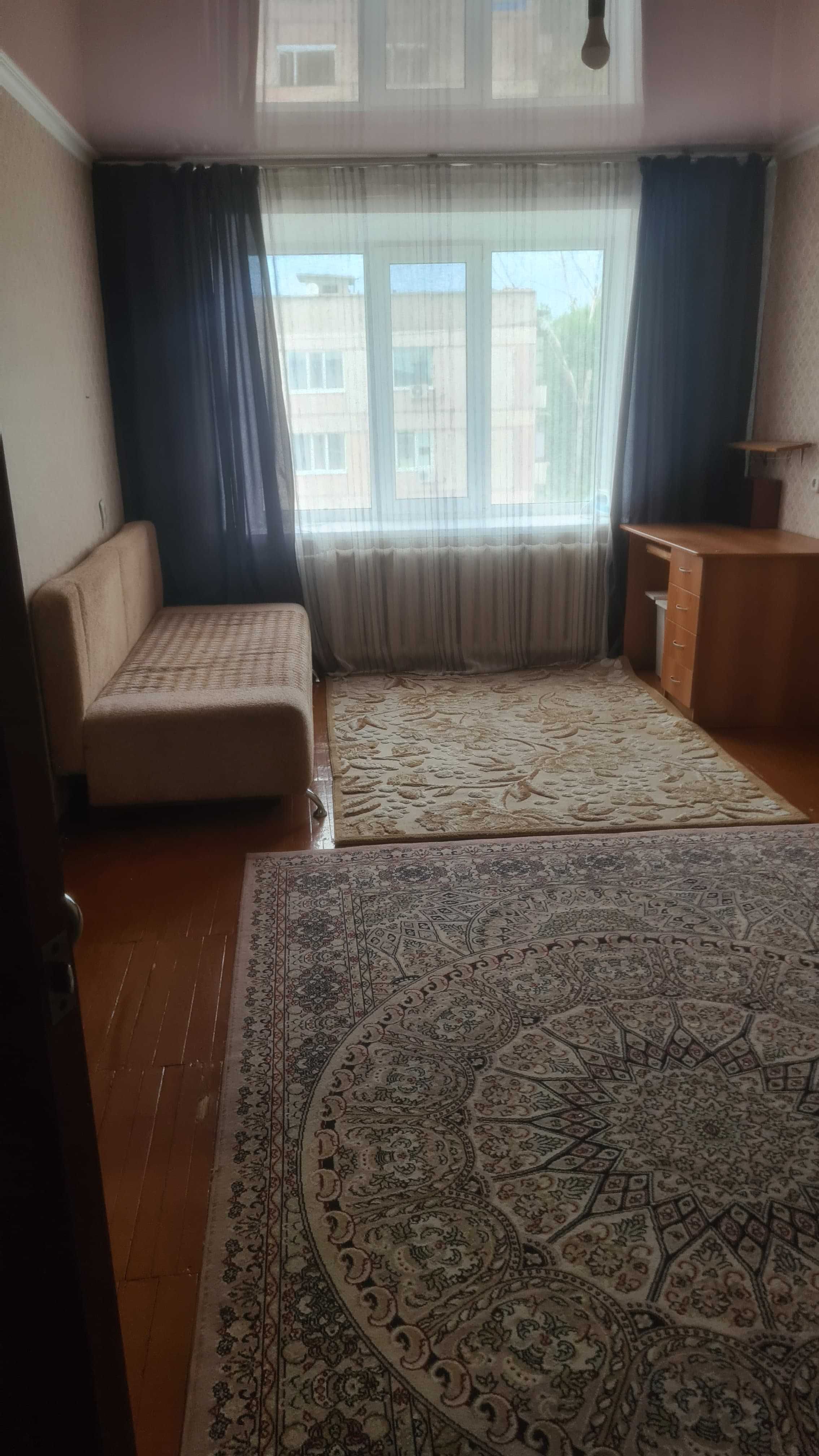Продам 2-х комн квартиру в 7 мкр. рынок Бак-бак