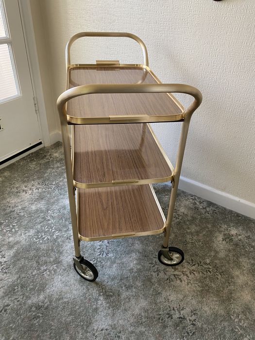 Masuta  / Gheridon cu role