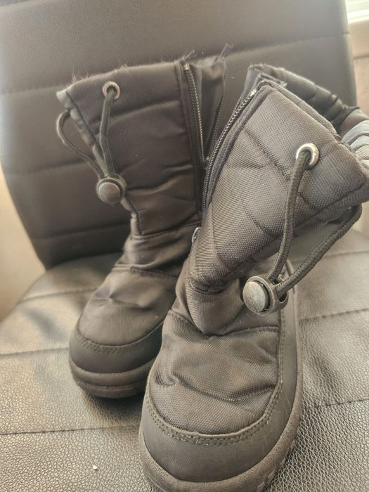 Ghetuțe Fetițe/Băieți mărimea 28.