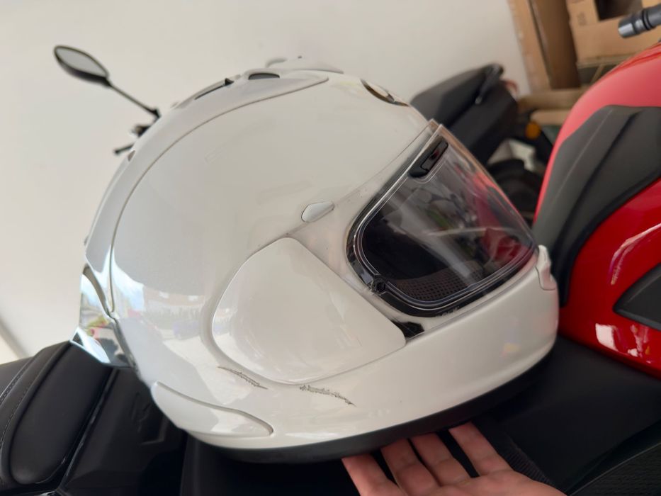 Arai RX-7V Diamond White