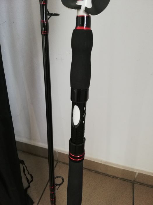 Lansete Penn  - 2,70m pentru crap , somn ,spinning