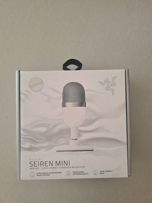 ЧИСТО НОВ микрофон Razer Siren mini