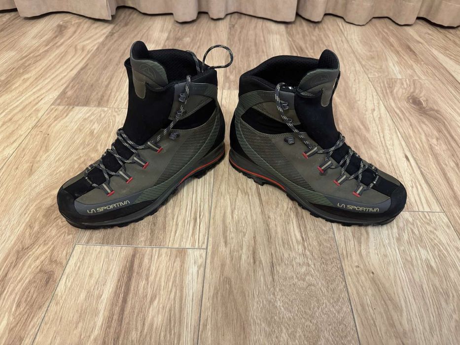 Турестически обувки La sportiva