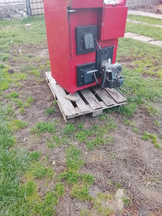 Centrala mixtă lemn și ulei