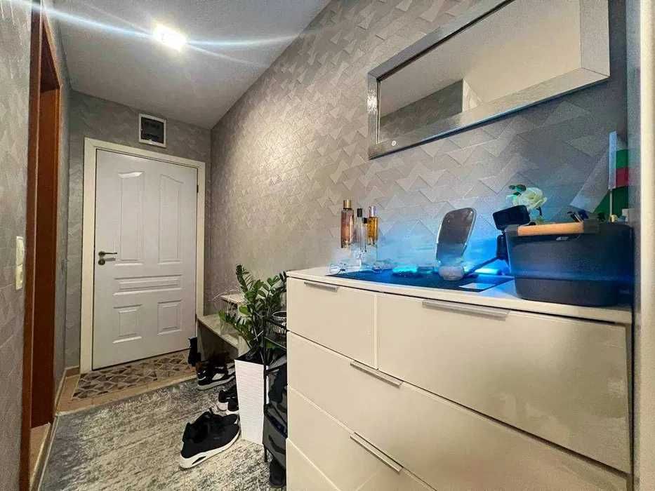 Продава се Едностаен апартамент в к.к. Слънчев бряг - 55 кв.м за 1182 €/кв.м - Снимка #1