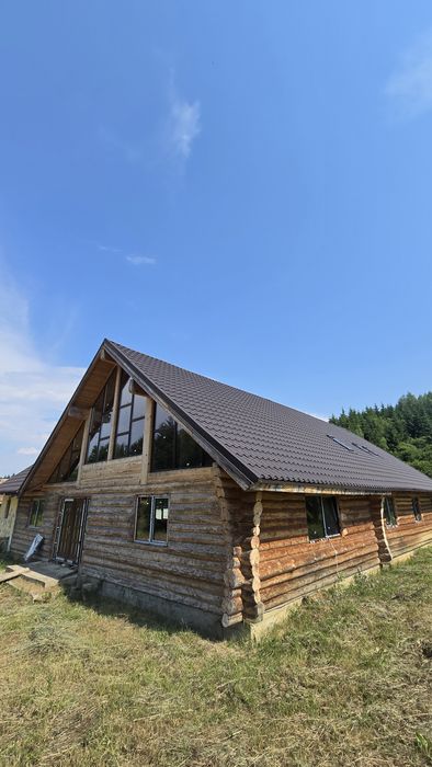 Teren+cabana de vanzare