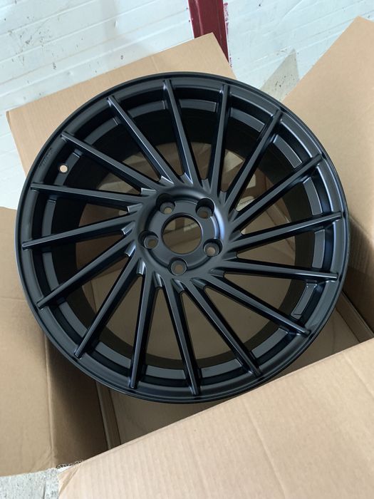 Jante model Vossen Black R17 - R20 5x112 BMW Mercedes Audi Volkswagen