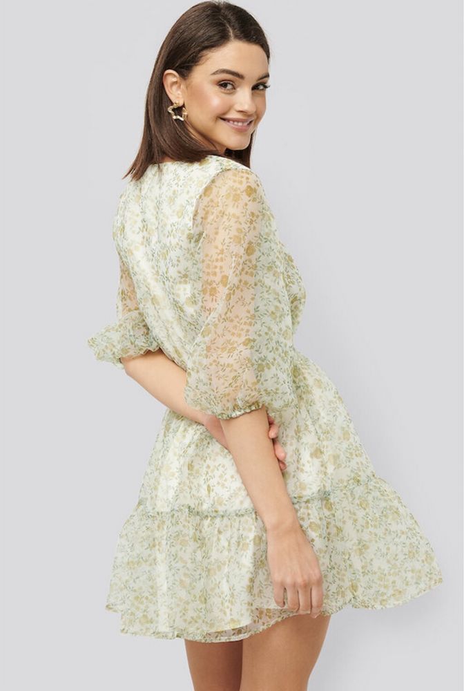 Rochie NA-KD masura 34