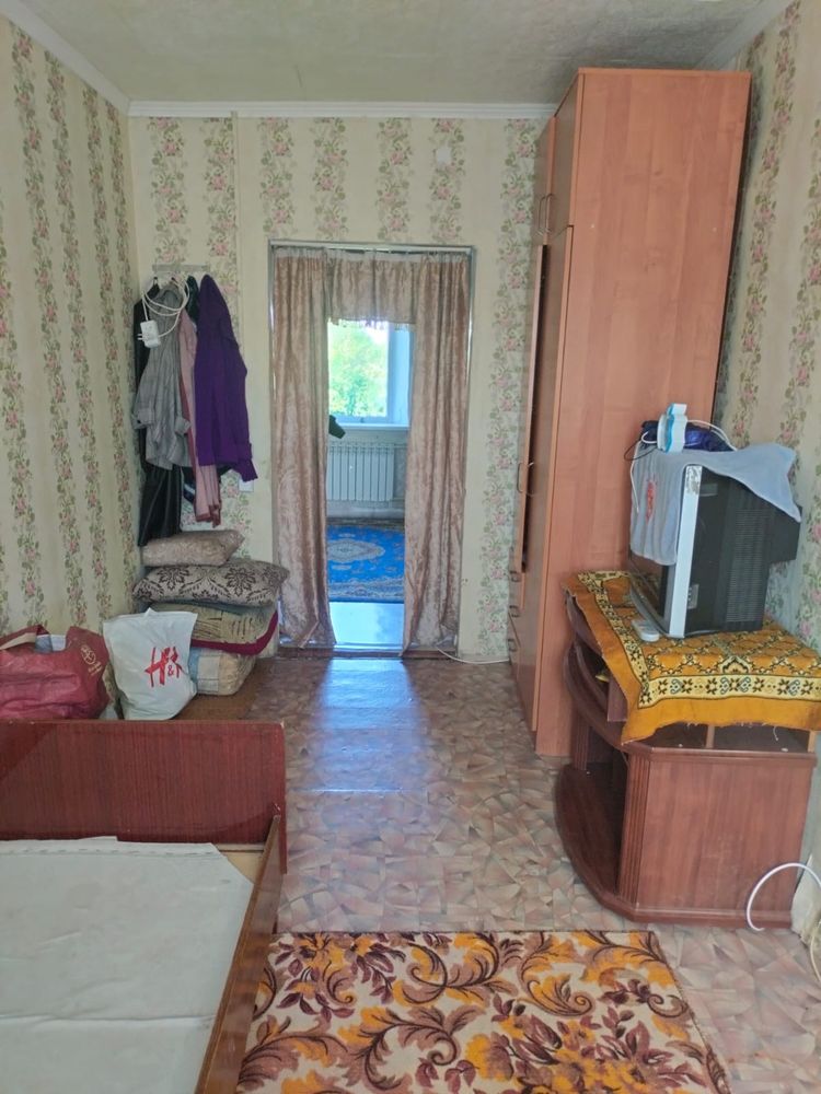 Продам дом в районе больницы ул. Атамекен 1 (бывшая ул. Горная, 1)