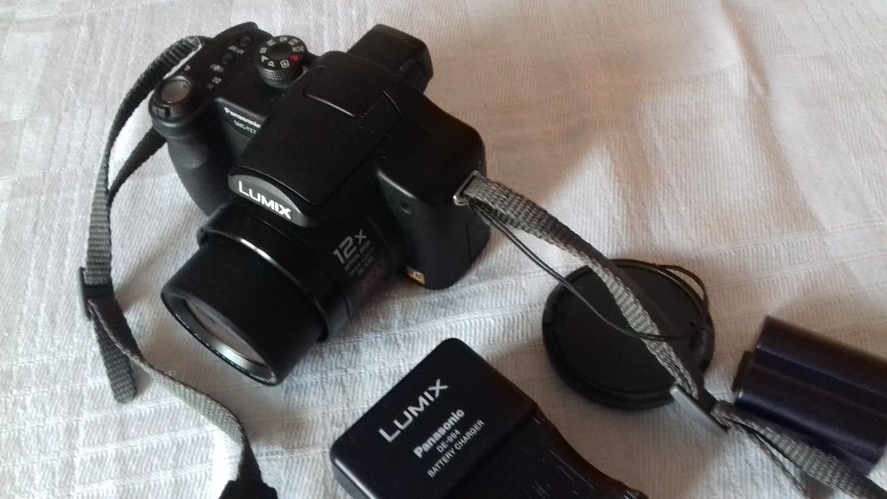 Panasonic LUMIX .