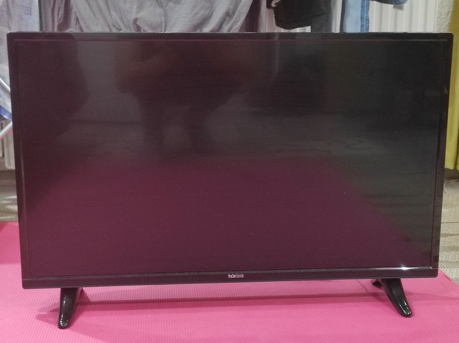 Vând tv Teletech 81 cm non-smart