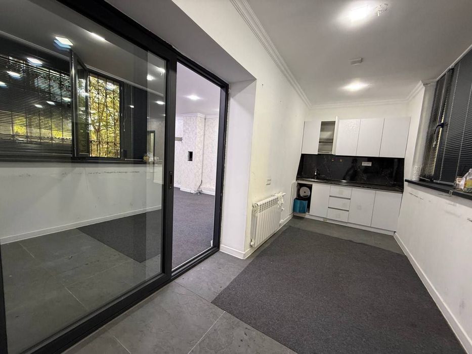 Срочно Продаётся Нежилое Помещения Ц.5 Ор-р Минор метро 86.м2