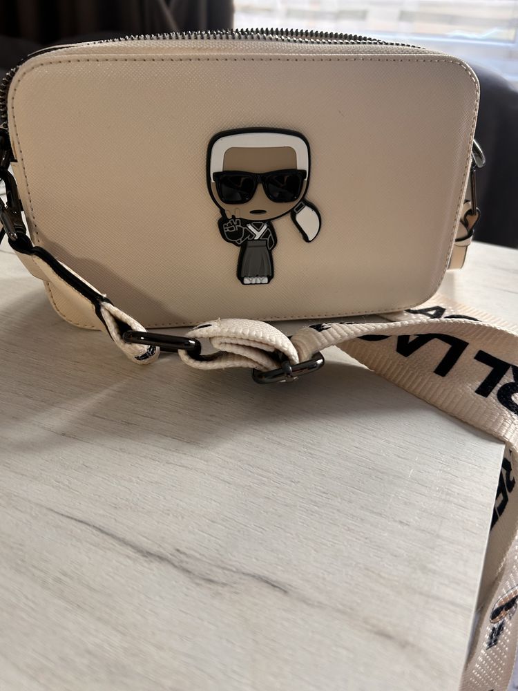 Дамска чанта Karl Lagerfeld